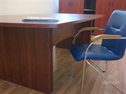 Офисное кресло,  отлично смотрится в интерьере.